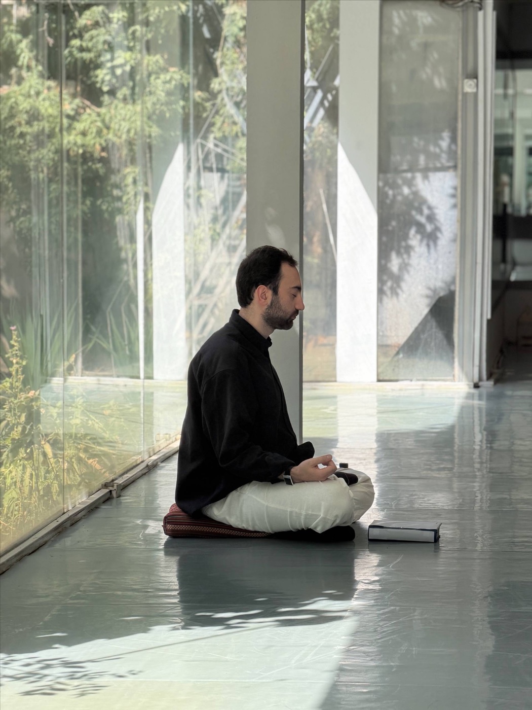Arash Farahani in seated meditation